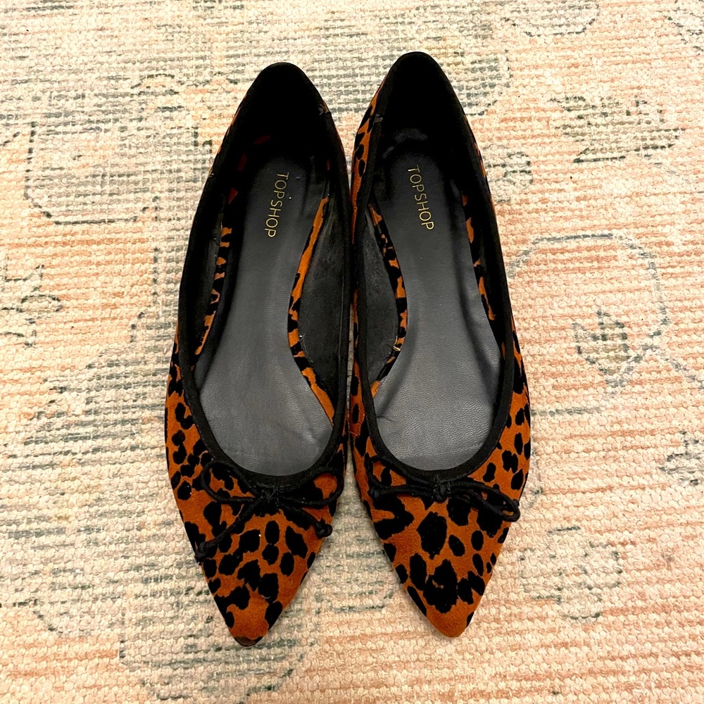 Topshop leopard flats size 8